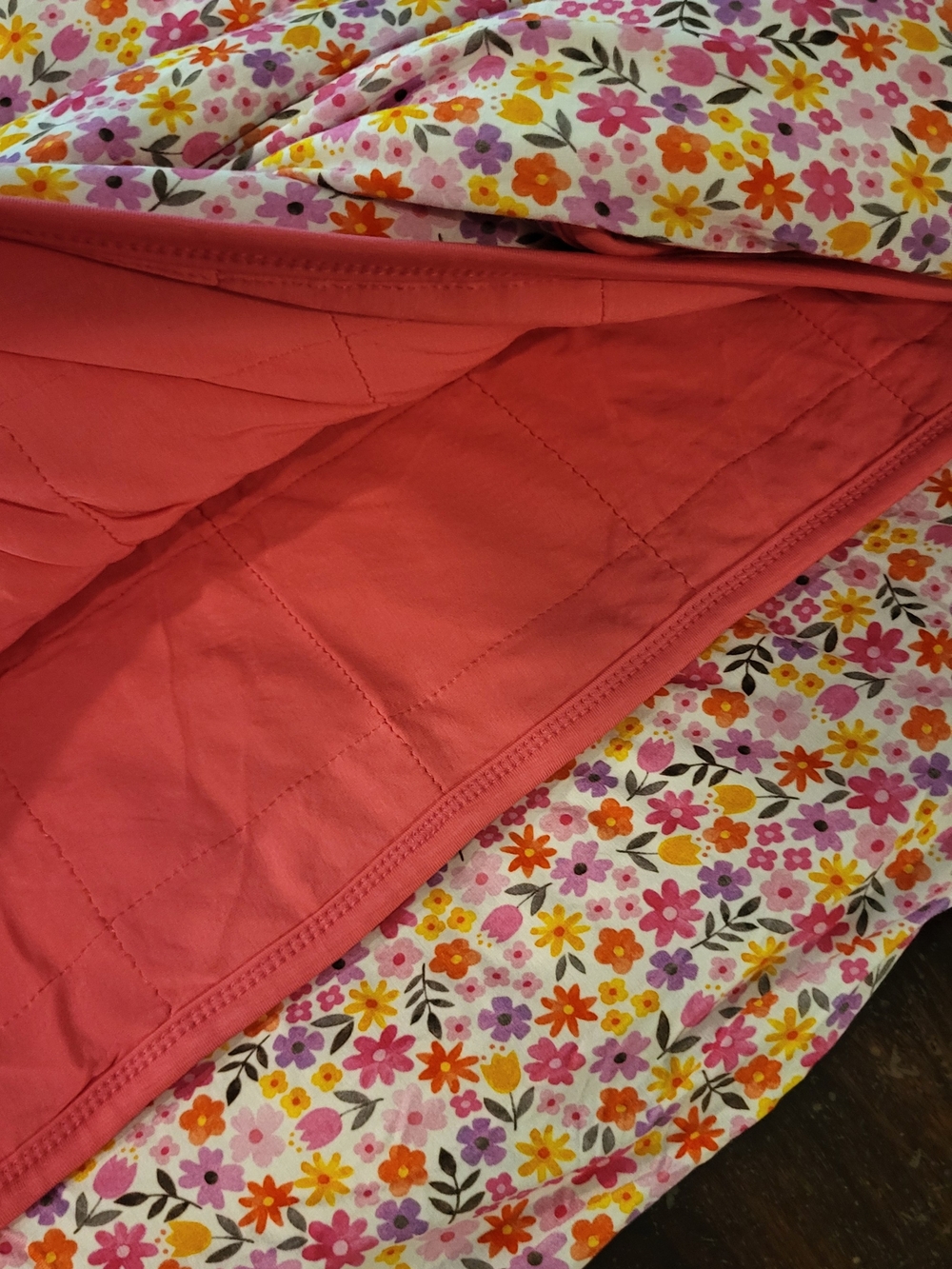 The Sleepy Sloth Adult Size Blanket, Like New - Picture 4 of 4